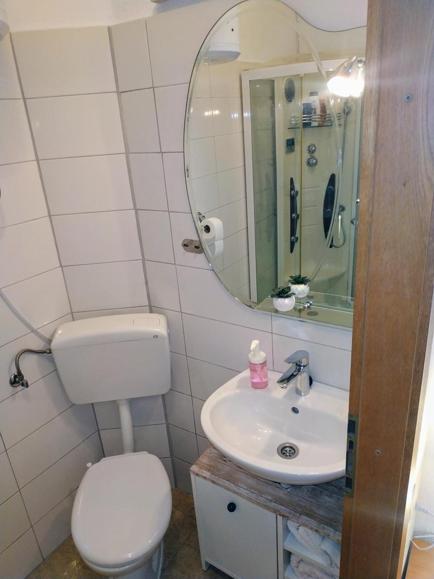 Pelivan Apartments Каштела Экстерьер фото
